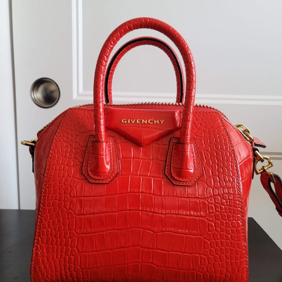 Givenchy Red Croc Mini Antigona Bag - Picture 2 of 9